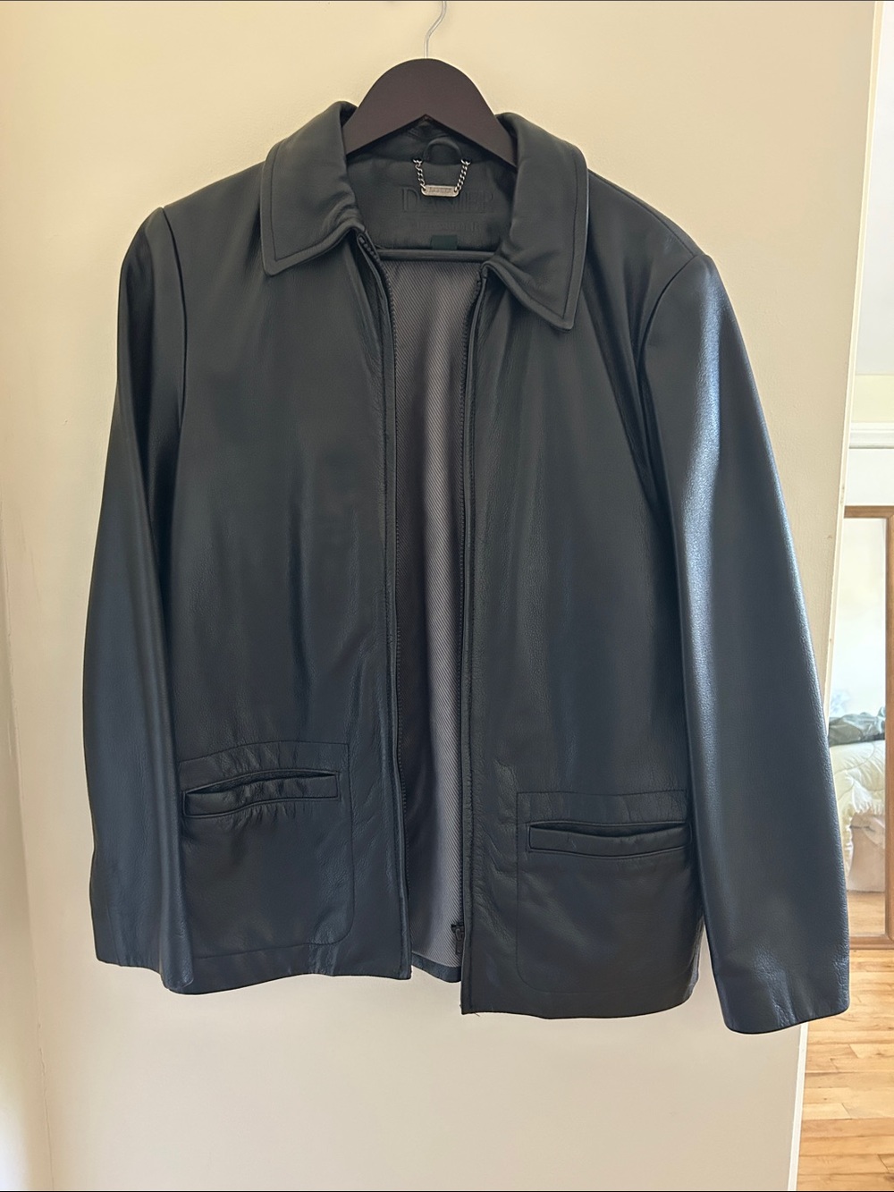 Danier Classic Black Leather Jacket - women’s